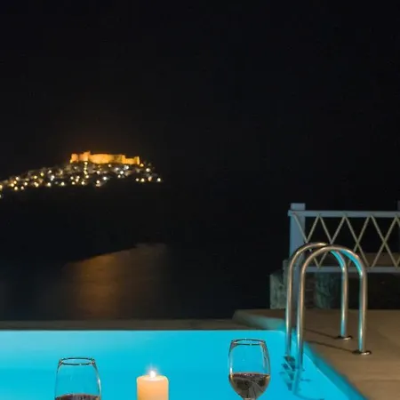 Nisides Apartament *