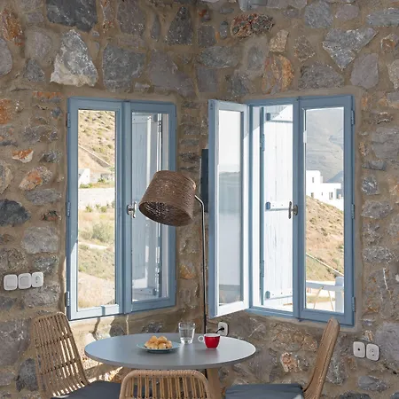 Nisides * Livadi (Astypalaia)